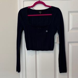 Beverly and Beck PacSun cropped navy square neck